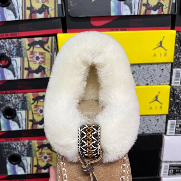 Womens UGG Brown Suede Boots - Picture 6 of 9